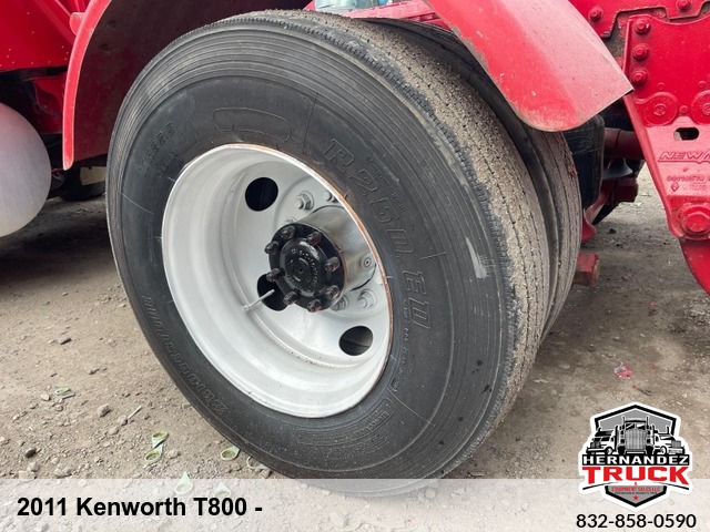 2011 Kenworth T800 -