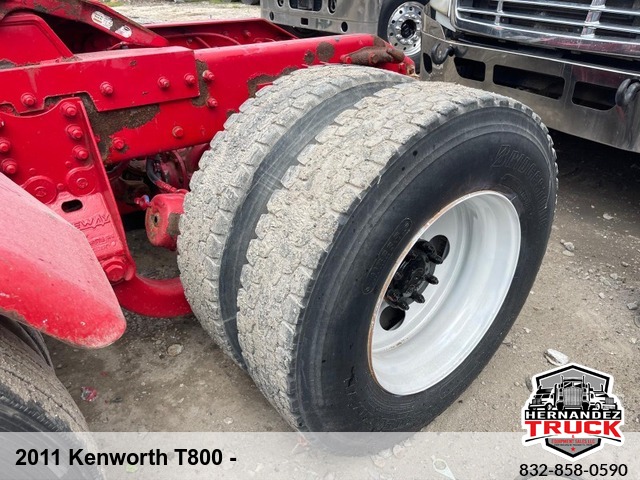 2011 Kenworth T800 -