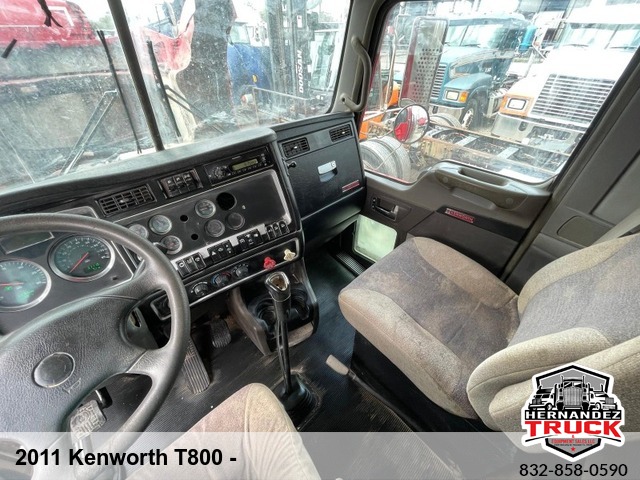 2011 Kenworth T800 -