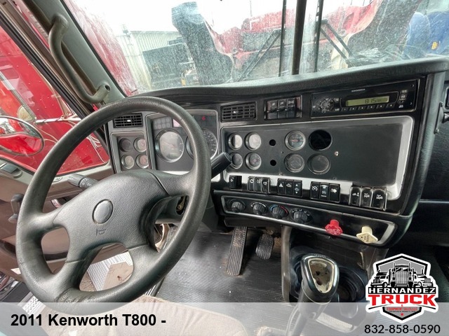 2011 Kenworth T800 -