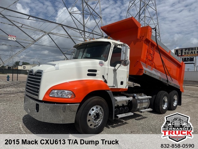 2015 Mack CXU613 -