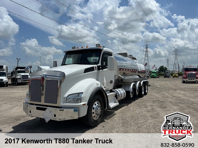 2017 Kenworth T880 Tanker Truck