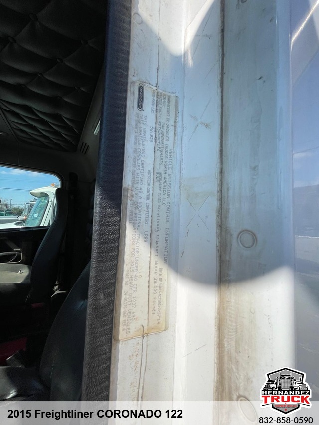 2015 Freightliner Coronado 122 -
