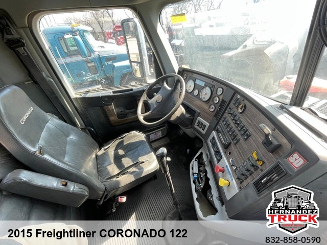 2015 Freightliner Coronado 122 -