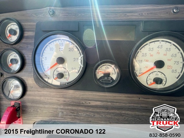 2015 Freightliner Coronado 122 -