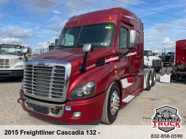 2015 Freightliner Cascadia 132 -