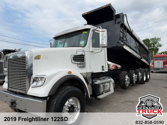 2019 Freightliner 122SD -
