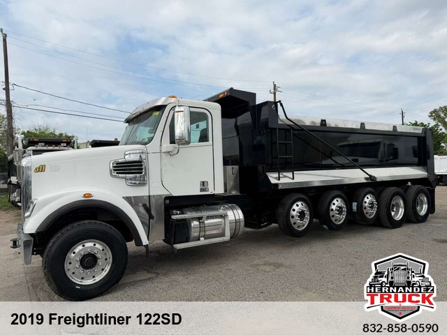 2019 Freightliner 122SD -