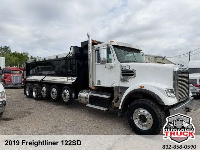 2019 Freightliner 122SD -