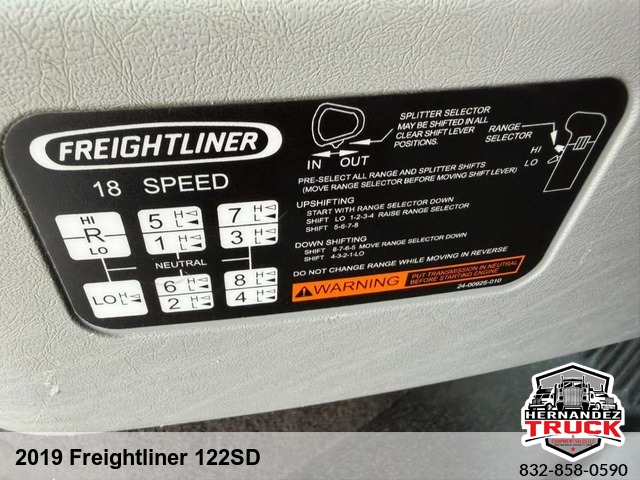 2019 Freightliner 122SD -