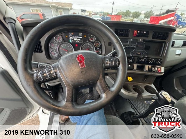 2019 Kenworth 310 -