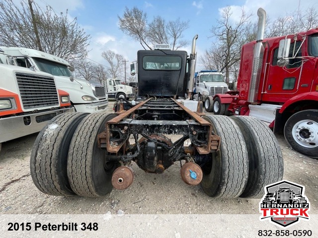 2015 Peterbilt 348 -