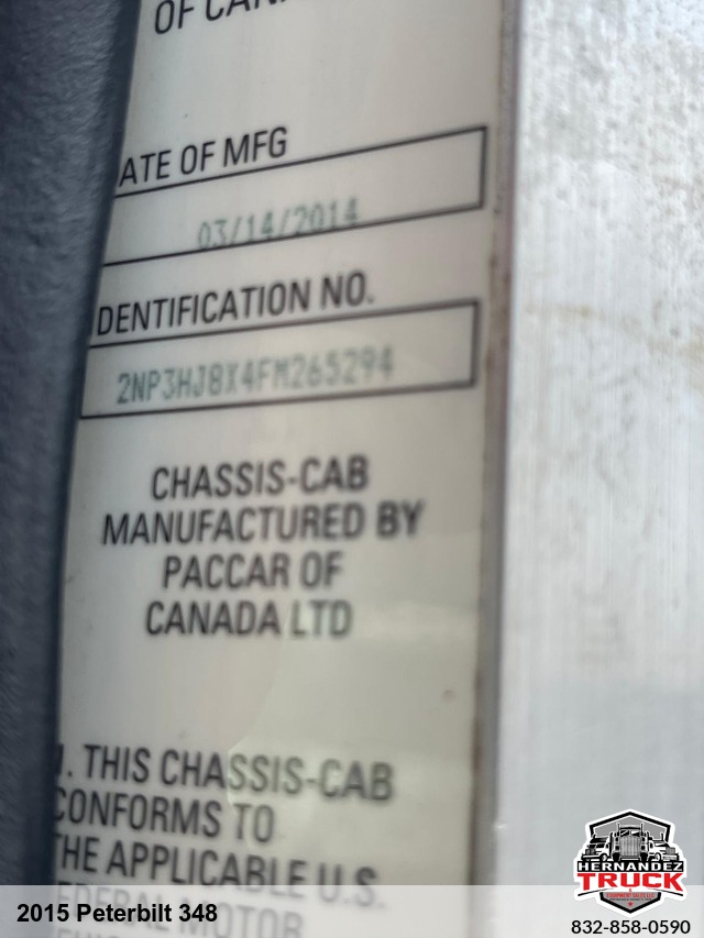 2015 Peterbilt 348 -