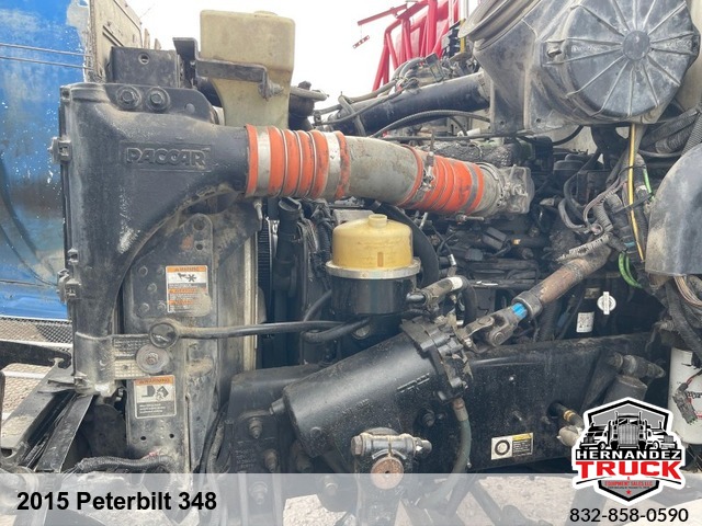 2015 Peterbilt 348 -