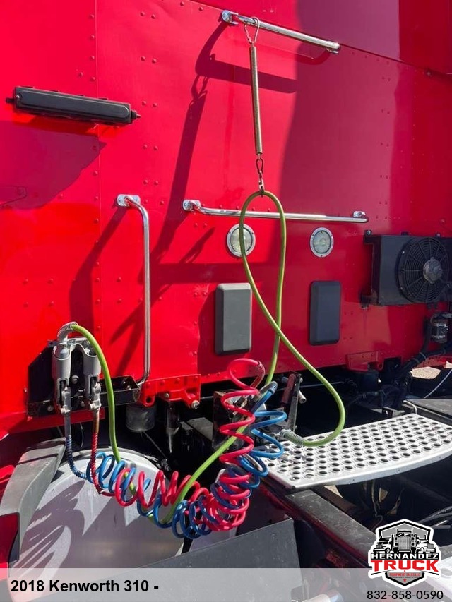 2018 Kenworth 310 -