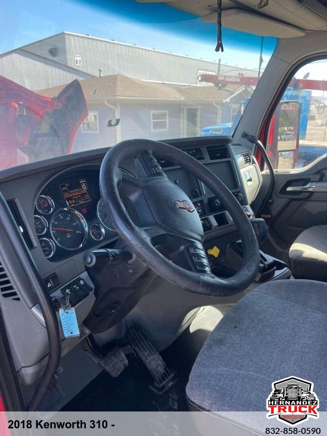 2018 Kenworth 310 -