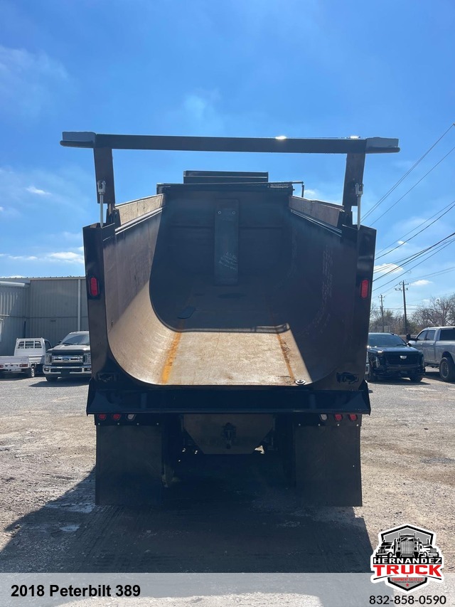2018 Peterbilt 389 -