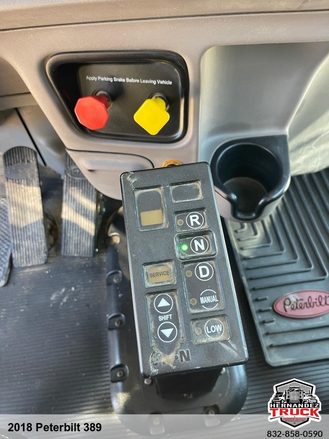 2018 Peterbilt 389 -