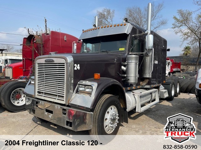 2004 Freightliner Classic 120 -