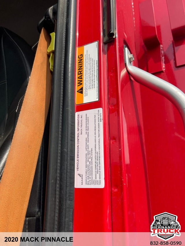 2020 Mack Pinnacle -