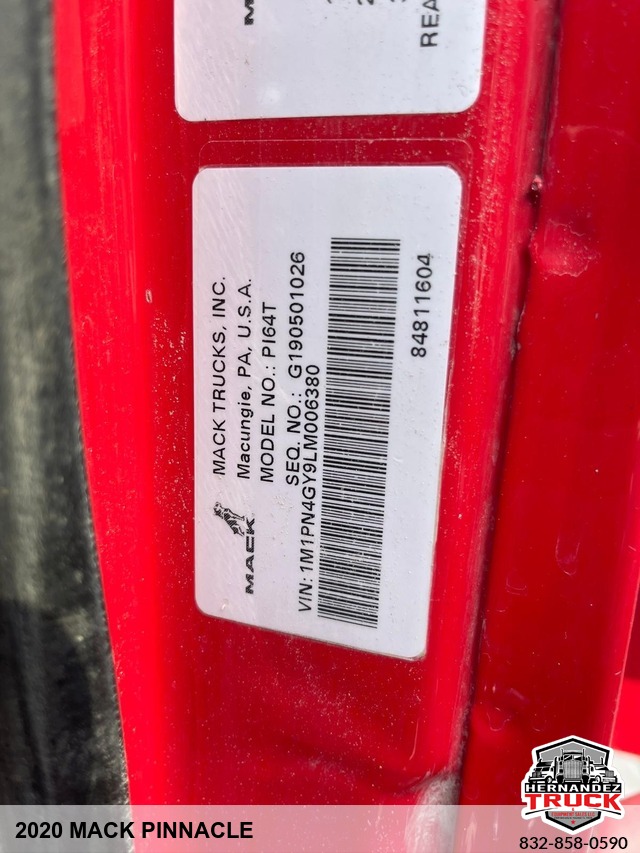 2020 Mack Pinnacle -