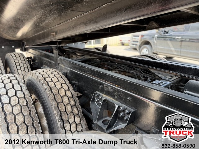 2012 Kenworth T800 Tri-Axle Dump Truck