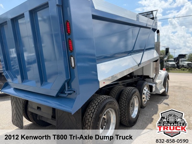 2012 Kenworth T800 Tri-Axle Dump Truck