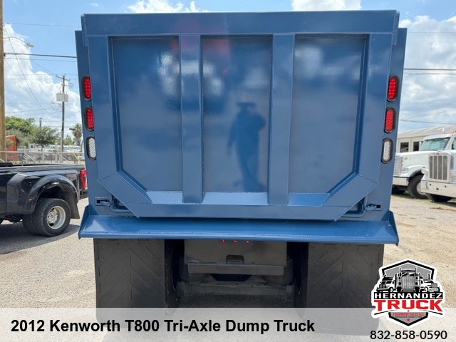 2012 Kenworth T800 Tri-Axle Dump Truck