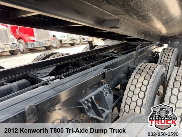 2012 Kenworth T800 Tri-Axle Dump Truck