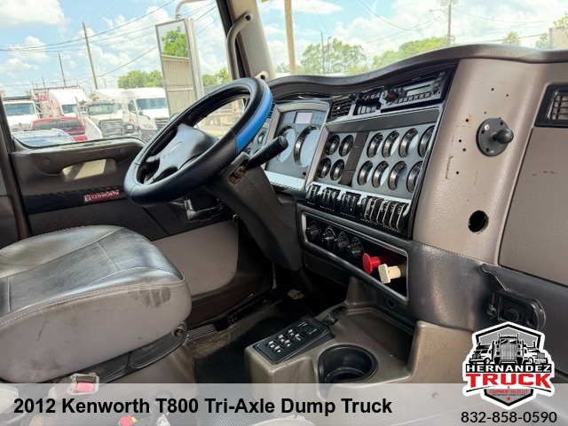 2012 Kenworth T800 Tri-Axle Dump Truck