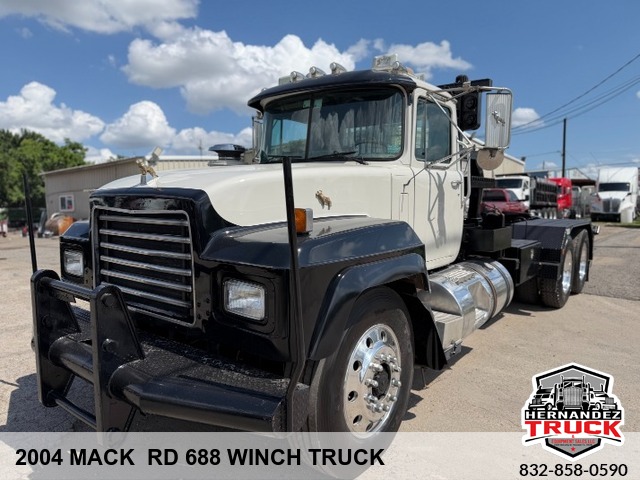 2004 Mack RD688S WINCH TRUCK